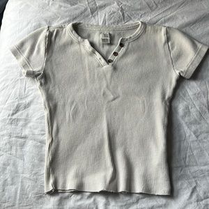 Short sleeve cream UO henley